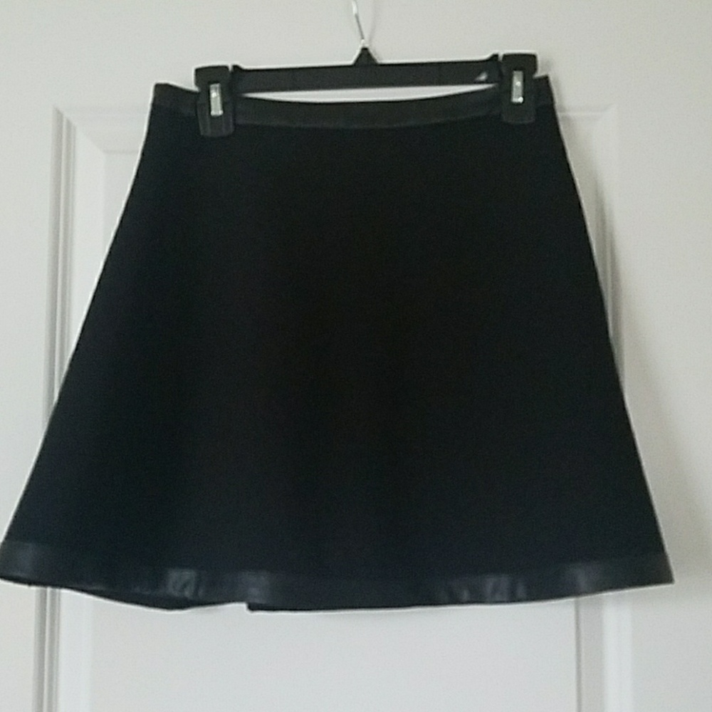 Banana Republic skirt size 2
